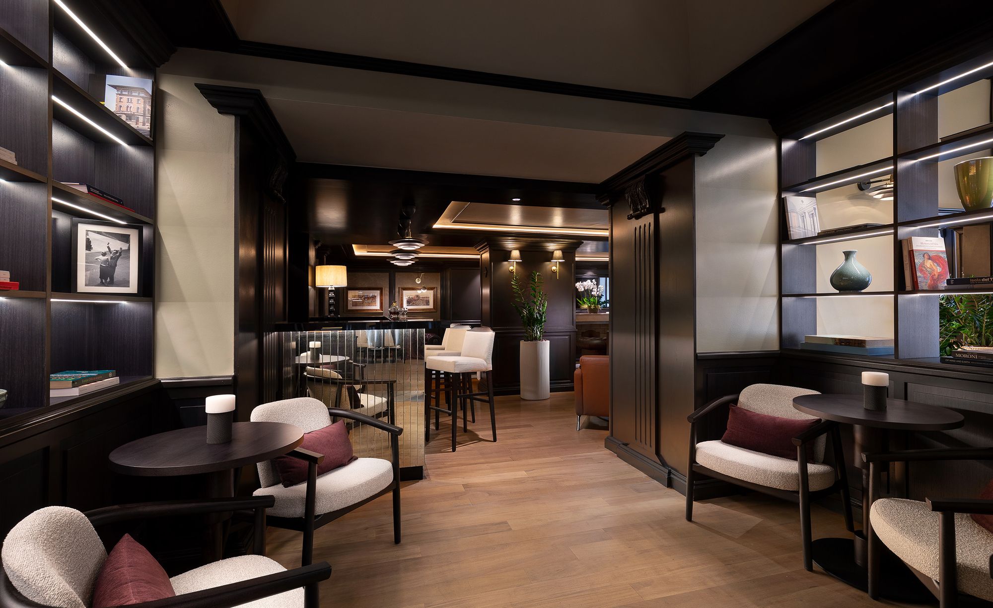 A hotel library lounge in Rome
