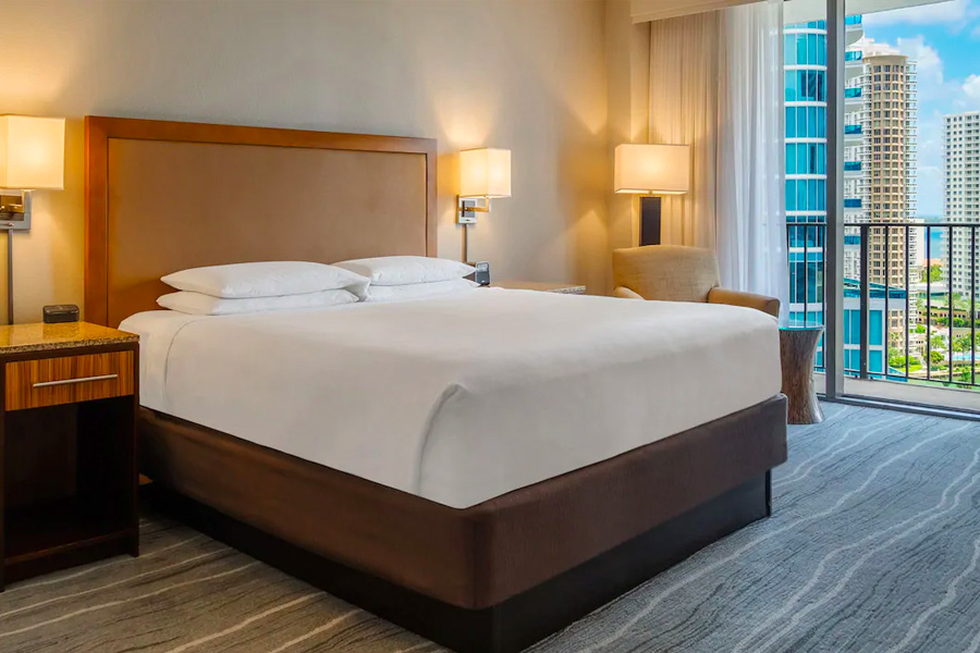 hyatt-regency-room-3